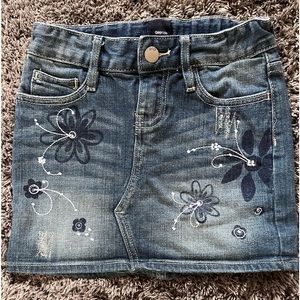 Gap Kids distressed embroidered blue jean mini skirt. Size 6